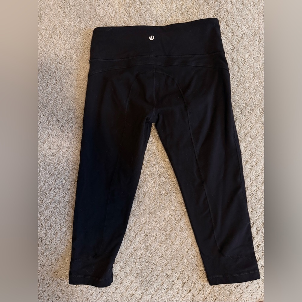 Lululemon Black Wunder Under Crop Leggings Size 8